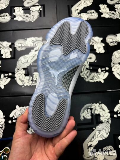 Кроссовки Air Jordan 11 grey