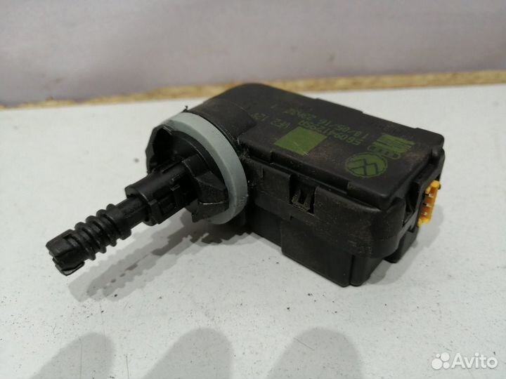 Корректор фар Skoda Rapid