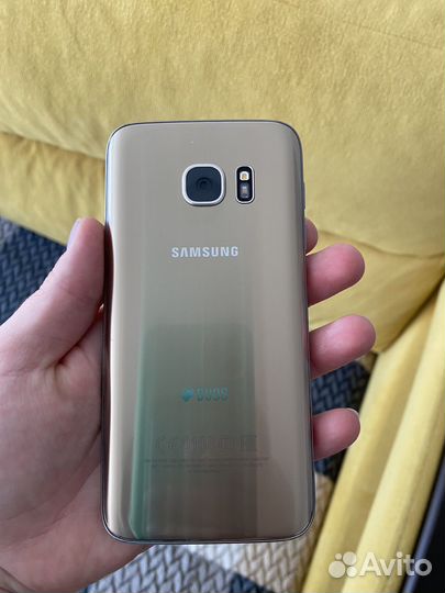 Samsung Galaxy S7, 4/64 ГБ
