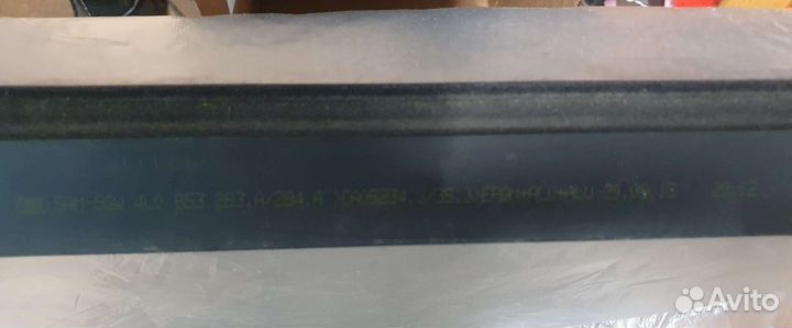 Молдинг стекла передний левый Audi Q7 4L