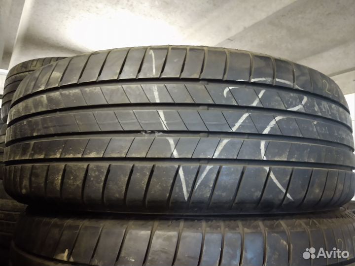 Bridgestone Turanza T005 225/55 R19 W