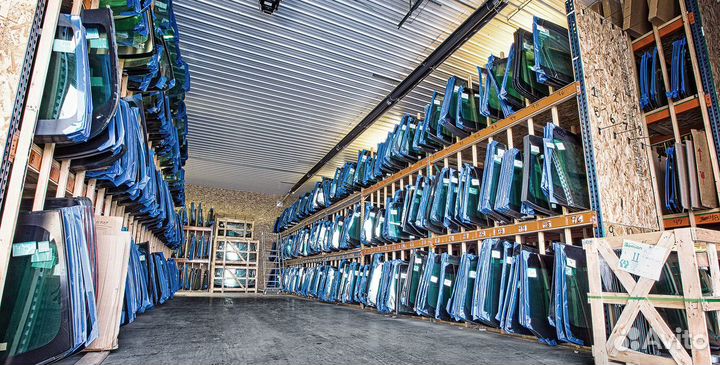 Заднее стекло на Дэу Матиз