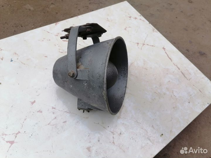 Громкоговоритель рупорный