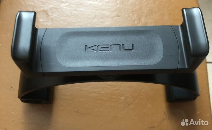 Автодержатель планшетов Kenu