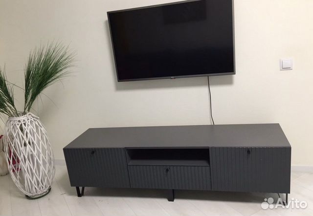 Тумба тв 1.6 метра