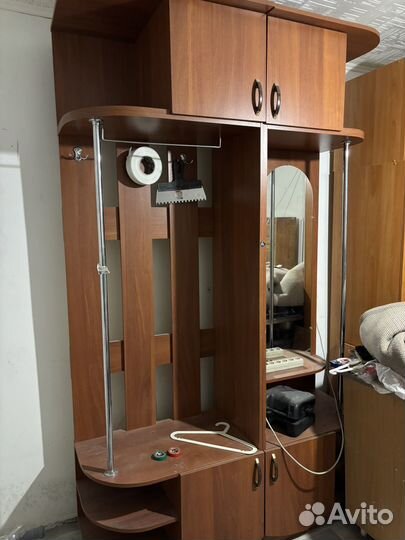 Шкаф в прихожую