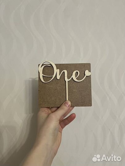 Топпер на торт ONE