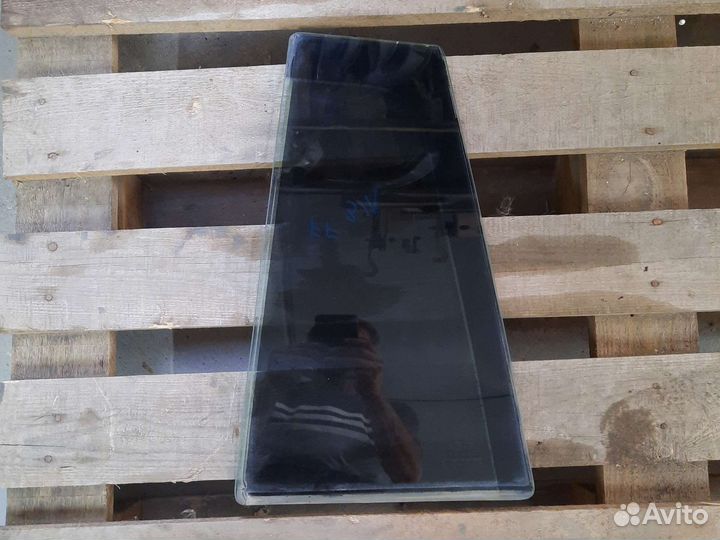 Стекло двери задней левой (форточка) Ford Fusion