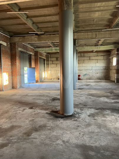 Свободного назначения, 300 м²