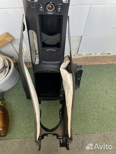 Консоль салона honda civic 5D 2008