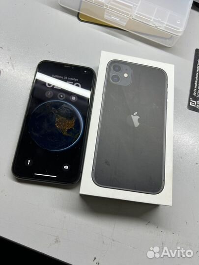 iPhone 11, 64 ГБ