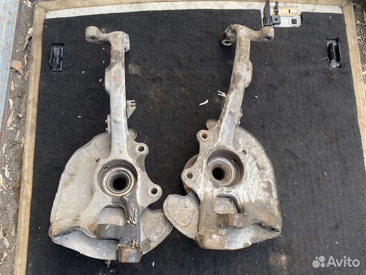 Поворотный кулак Mercedes 221 4matic