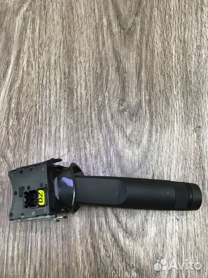 Переключатель дворников Opel Astra J 2010