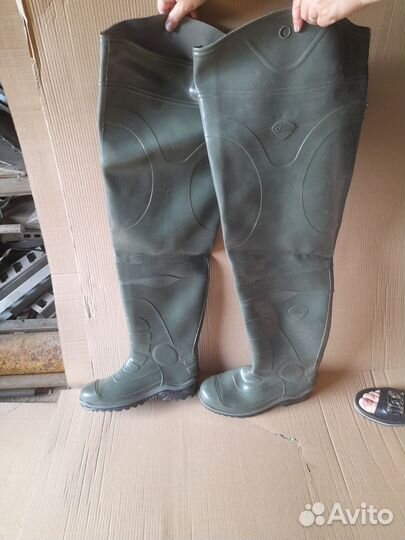 Болотные сапоги