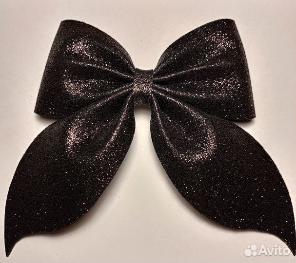 Бант - заколка из глиттерного фоамирана