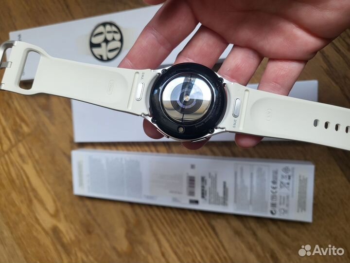 Смарт-часы Samsung Galaxy Watch6 40mm