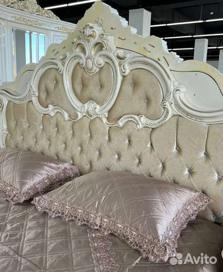 Спальный гарнитур Лорена