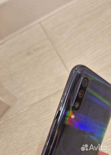 Samsung Galaxy A50, 4/64 ГБ