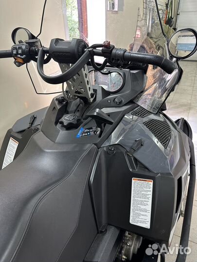 Продам снегоход BRP