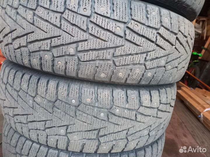 Koryo Winter K611 245/70 R17