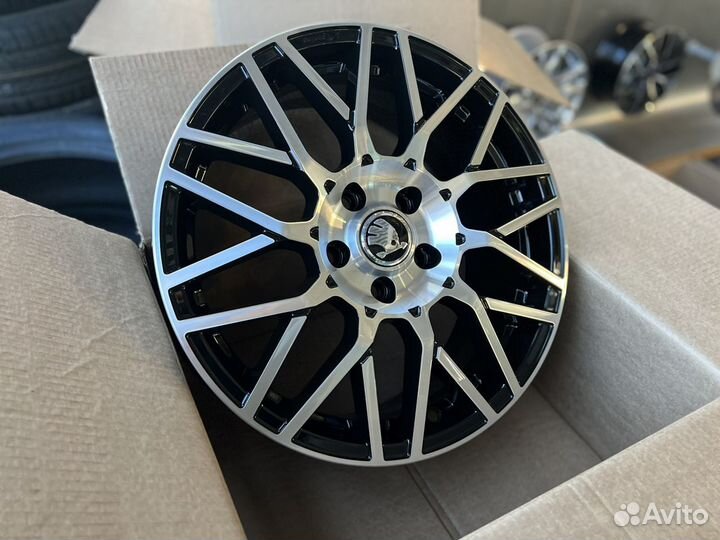 Новые комплект Россия R17 для Skoda Octavia Superb