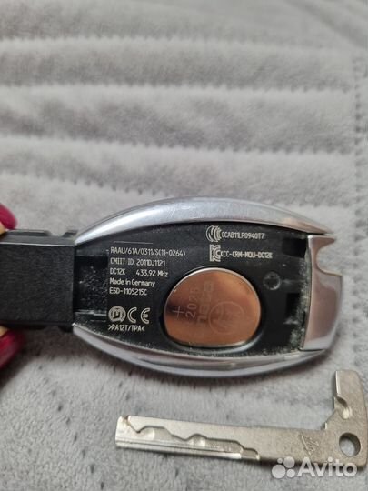 Ключ Mercedes Benz рыбка