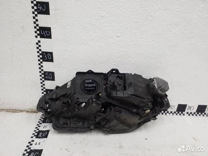 Фара правая Volvo S90