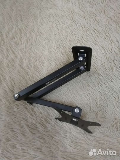 Кронштейн для телевизора