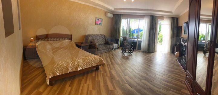 2-к. квартира, 75 м², 1/5 эт.