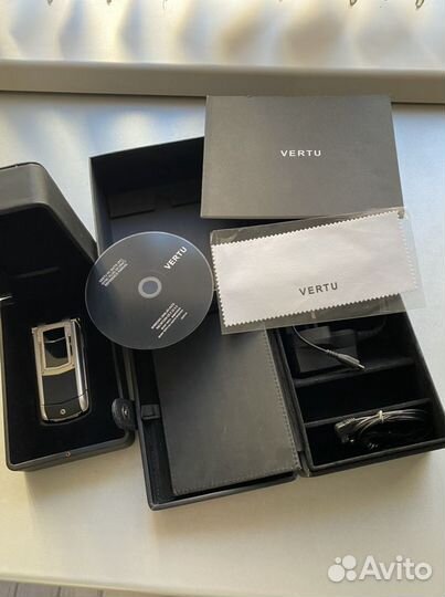 Vertu Ayxta Diamond Ceramic Keys Black