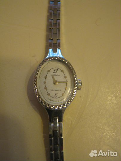 Часы женские