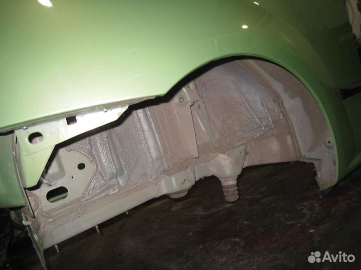 Боковина правая Citroen C2 2007