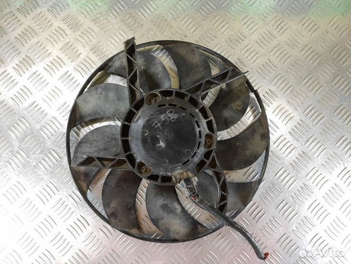 Вентилятор радиатора Nissan Qashqai 2009