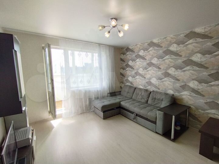 3-к. квартира, 64 м², 8/10 эт.