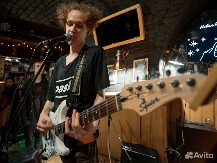 Гитарный учитель онлайн