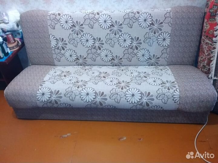 Спальный диван