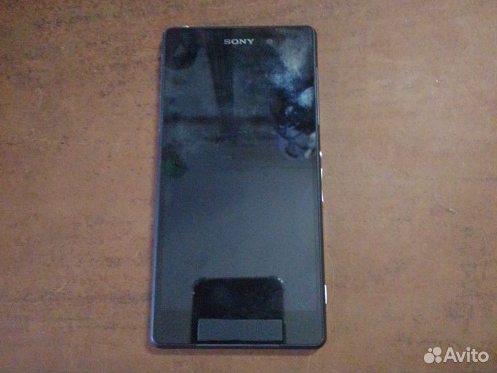 Телефон Sony xperia z2