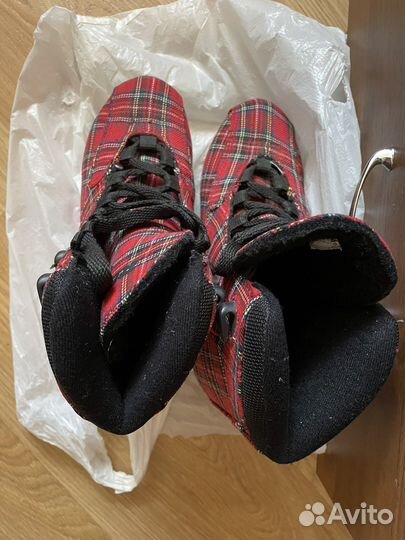 Фигурные коньки roces