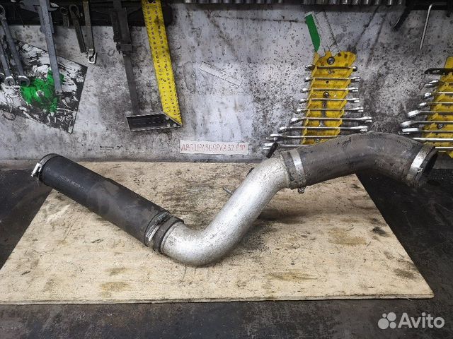 Патрубок интеркулера 2.2 дизель Opel Chevrolet