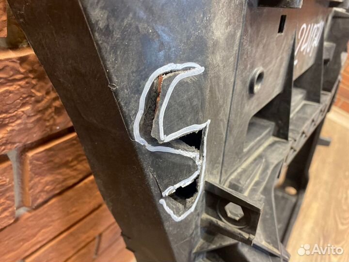 Панель передняя Skoda Karoq 2017+