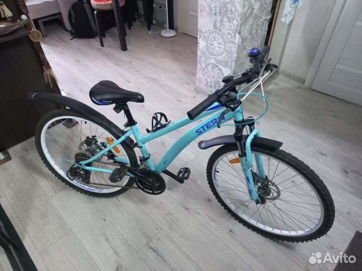 Велосипед Stern Vega 2.0, рама 14, колеса 266