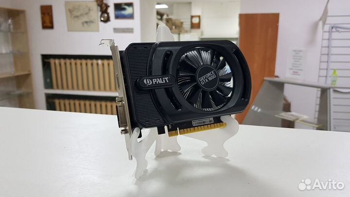 Видеокарта Palit на 4 Gb для компьютера