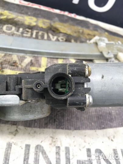 Стеклоподъёмник передний левый Hyundai Solaris 1