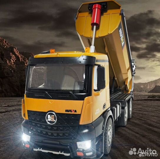 Радиоуправляемый самосвал