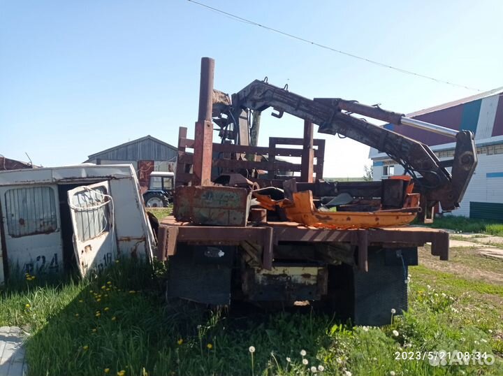 Запчасти на урал лесовоз