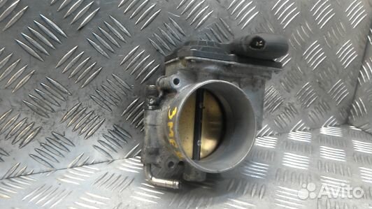 Дроссельная заслонка бензиновая lexus LS 4 (3MF08C