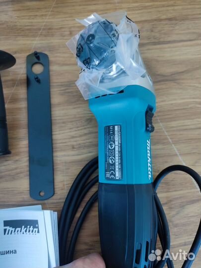 Ушм болгарка Makita GA5030RX9 125мм 720Вт оригинал