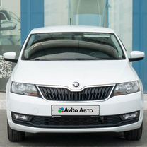 Skoda Rapid 1.6 AT, 2018, 104 708 км, с пробегом, цена 1 499 000 руб.