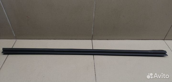 Накладка стекла переднего левого Astra H / Family