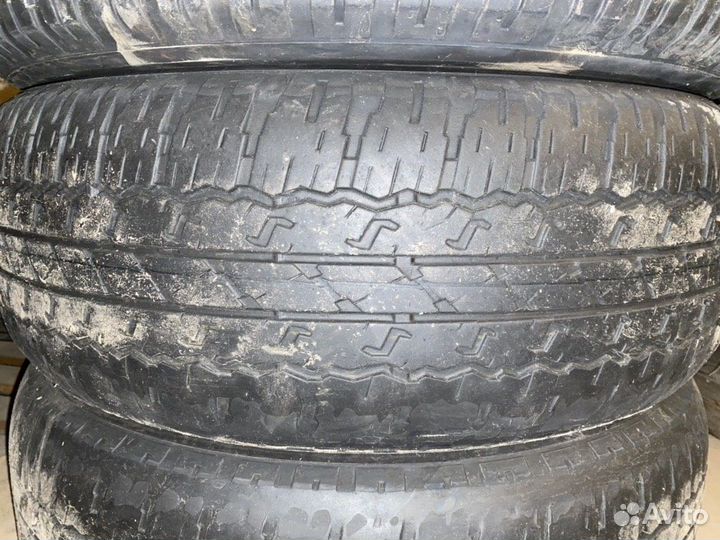 Bridgestone Dueler A/T 265/65 R17